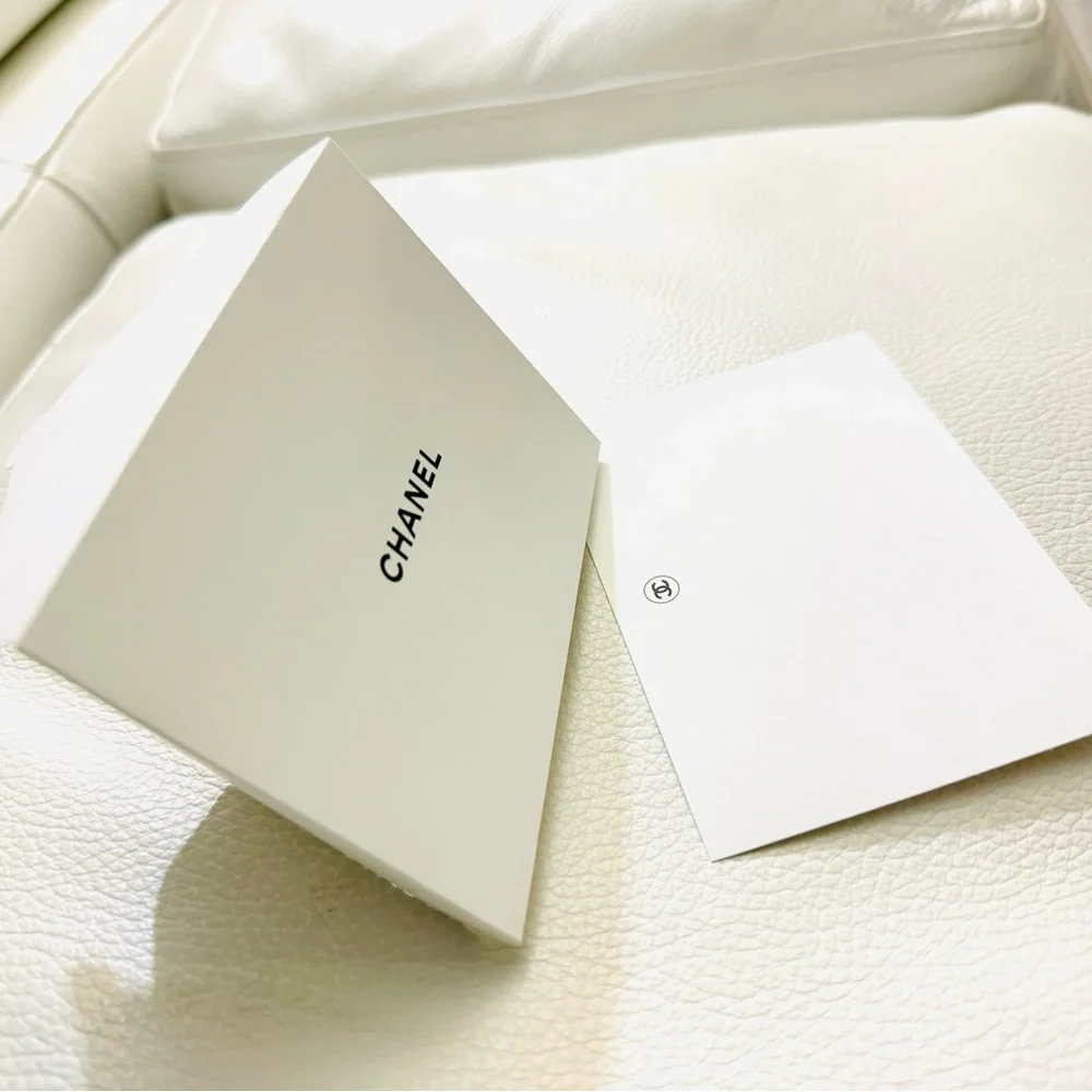Chanel authentic Gift bag with Gift Message blank card and Envelope